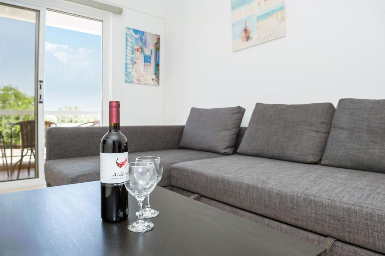 Mynapa Apartments Agia Napa Buitenkant foto