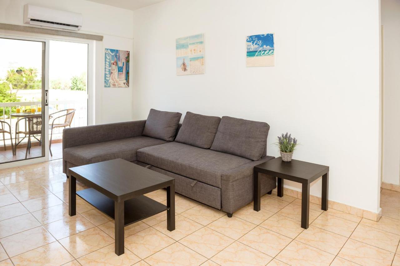Mynapa Apartments Agia Napa Buitenkant foto