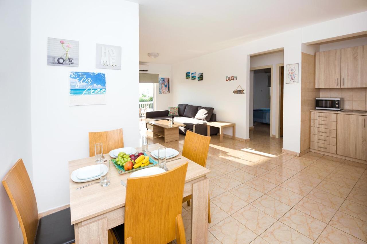 Mynapa Apartments Agia Napa Buitenkant foto