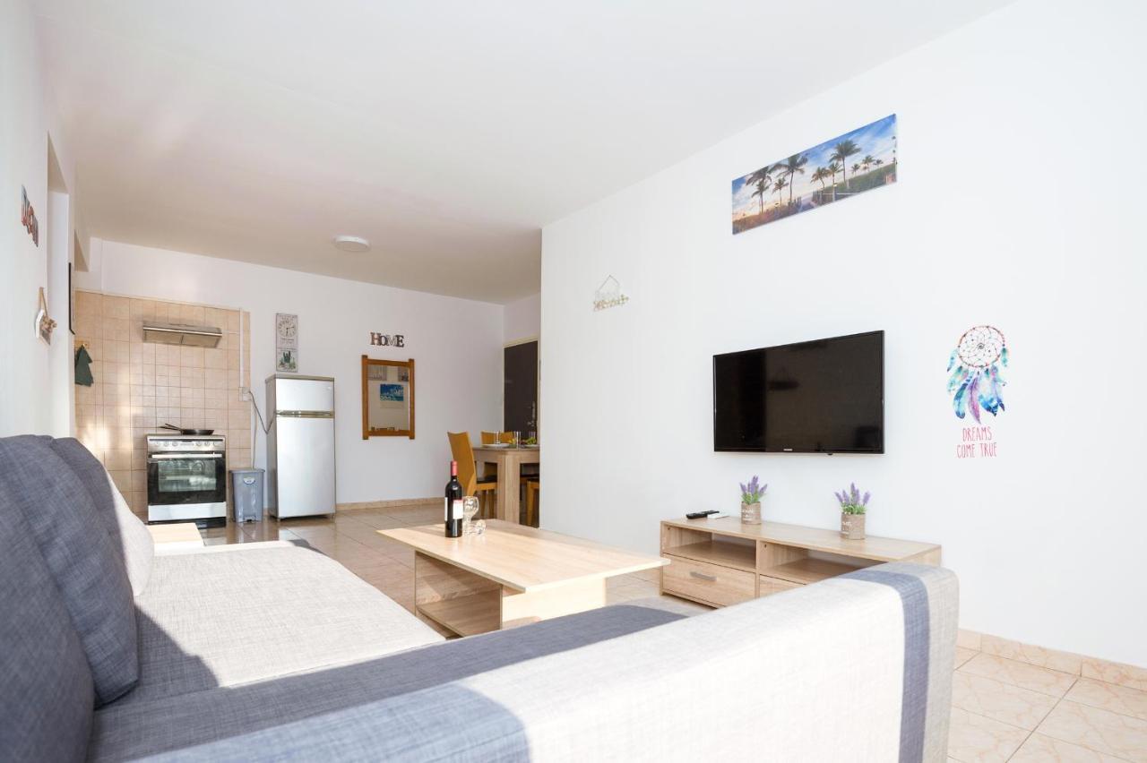 Mynapa Apartments Agia Napa Buitenkant foto