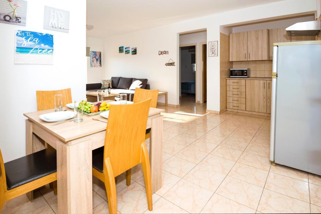 Mynapa Apartments Agia Napa Buitenkant foto