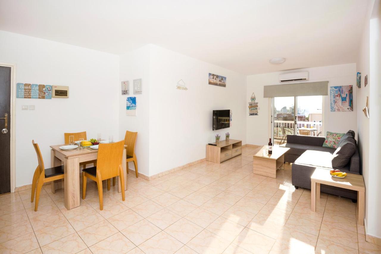 Mynapa Apartments Agia Napa Buitenkant foto